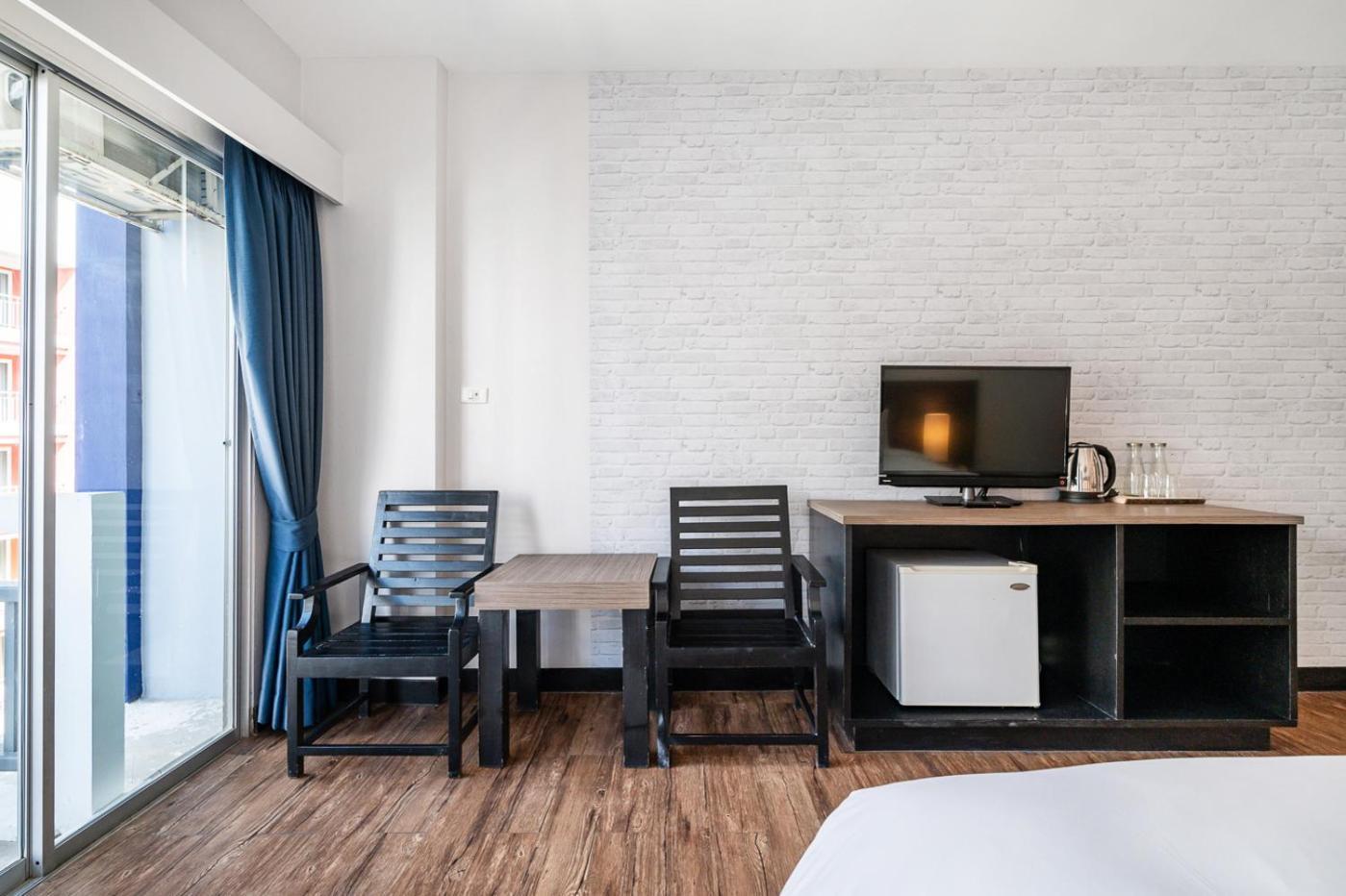 Kokotel Pattaya South Beach Room photo